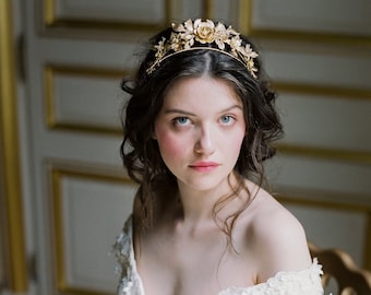 MARIE COURONNE | Wedding Crown, Statement Crown, Bridal Tiara, Wedding Tiara, Gold Crown, Gold Wedding Crown, Gold Bridal Crown