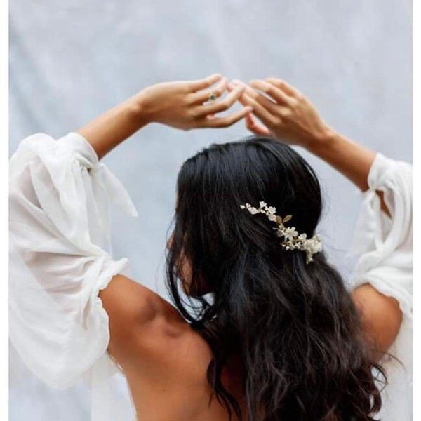 Floriane | Ivory Wedding Headpiece, floral hair vine, Long hair vine, half halo hair vine