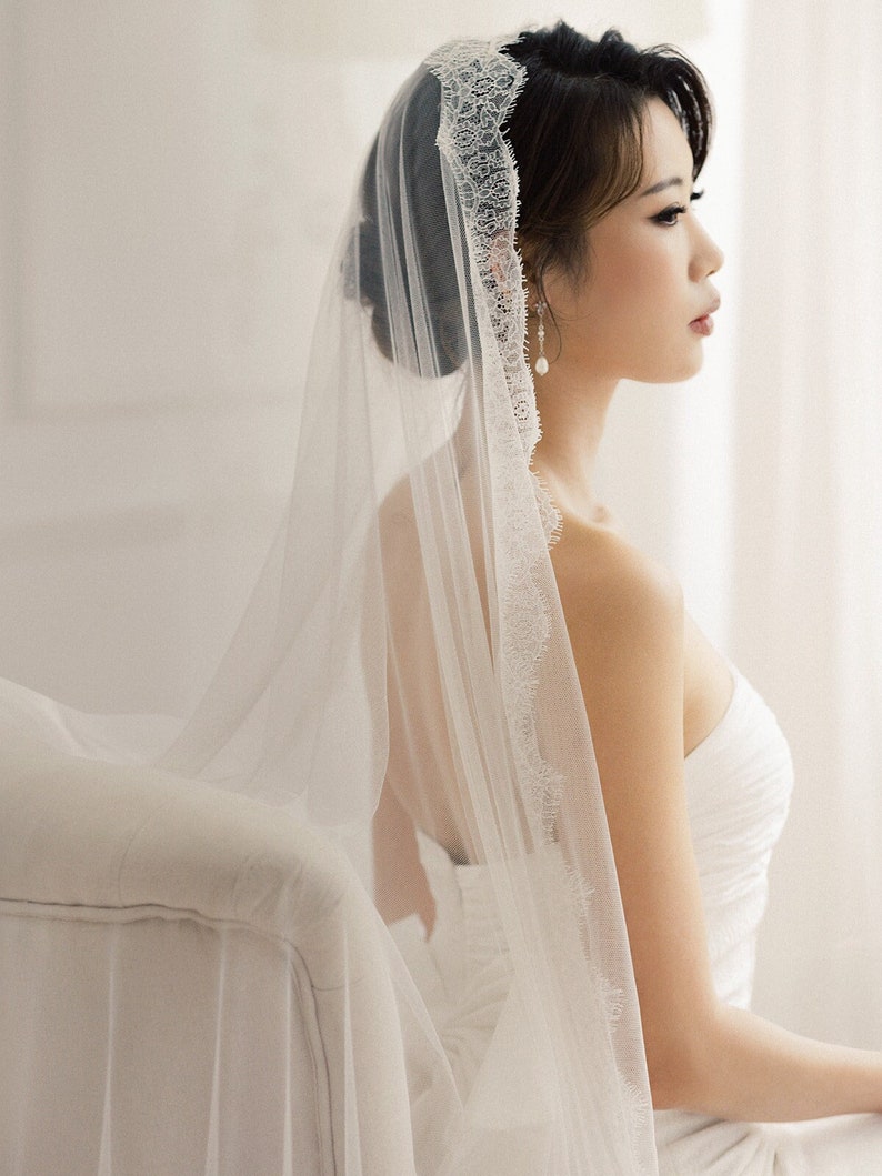 lace veil, lace bridal veil, lace wedding veil, mantilla veil