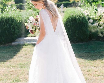 LARA Crystal Brautcape, Hochzeitscape, abnehmbarer Cape, Schultercape, Cape Schleier, Hochzeit Cape Schleier, Brautcape Schleier, Braut Verzierung