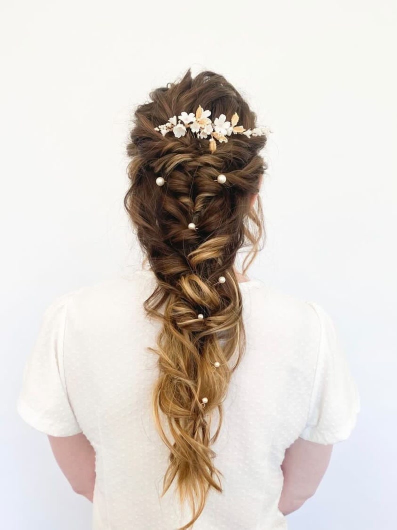 Floria Bridal hair comb, wedding hair comb, floral headpiece image 4