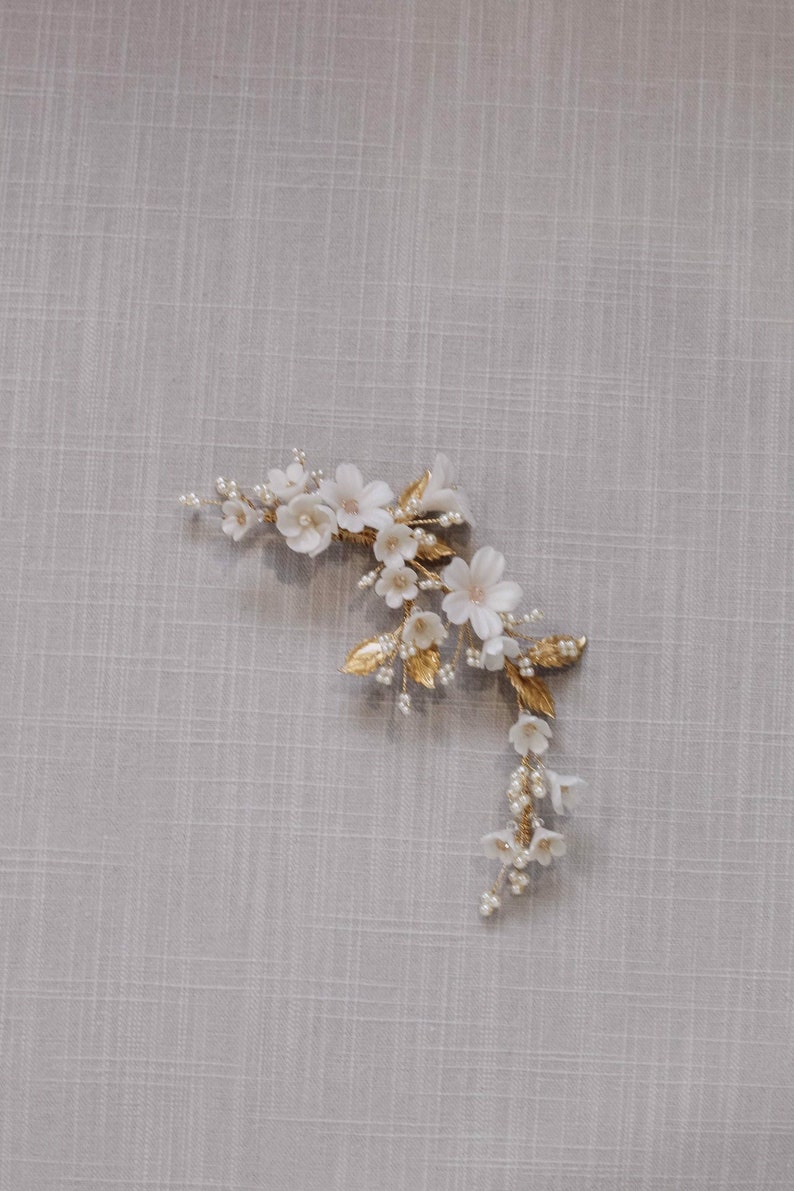 Floria Bridal hair comb, wedding hair comb, floral headpiece image 6