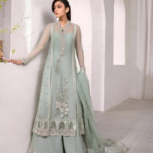 Pakistani formal dress | Pakistani branded dress | Pakistani suits | Pakistani dress