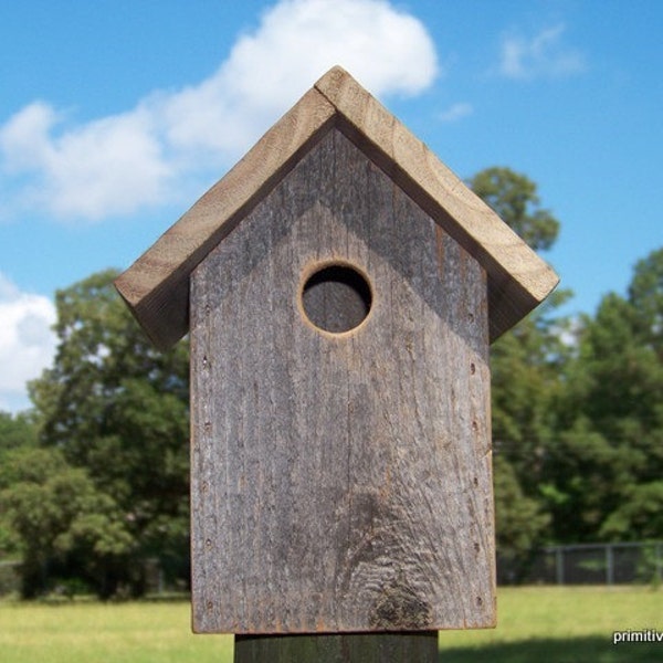 Primitive Rustic Birdhouse - Recycled Natural Weathered Rough Cedar