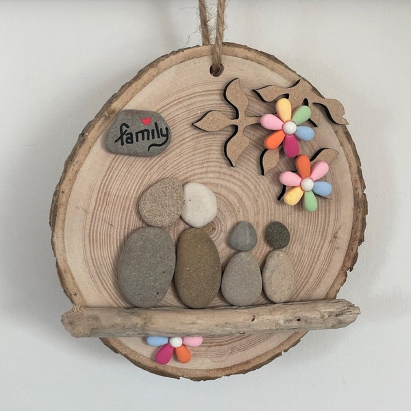 Rustic Family People Pebble Art Wooden Log Slice Driftwood Hanging Decoration Gift