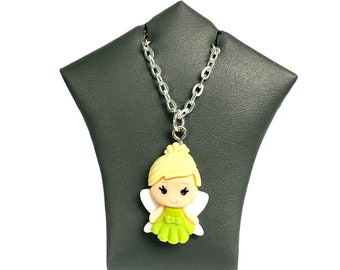 Naszyjnik z Dzwoneczkiem inspirowany Piotrusiem Panem – zawieszka z żywicy na srebrzonym łańcuszku