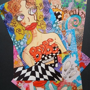 Assortment of 5 postcards
