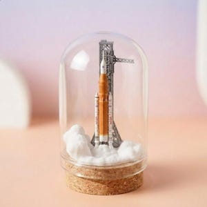 Szklana ekspozycja startu rakiety Artemis II, miniatura NASA do eksploracji kosmosu, prezent dla miłośnika nauki