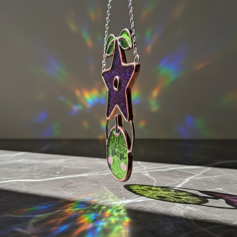 Stardrop hars Suncatcher, kawaii raam hangend, schattig Junimo-decor, Stardew Valley-fruitcadeau, cadeau voor meisjesgamers afbeelding 10