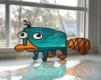 Atrapasueños de resina de Perry el Ornitorrinco / Decoración para ventana con lindos animales de dibujos animados / Regalo para fans de Phineas y Ferb Arte para la habitación del bebé