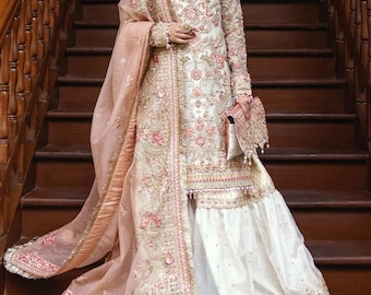 Camisa blanca del diseñador paquistaní Nikah Gharara / Heavy Adda Work Organza Dupatta Garara