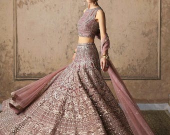 Lehenga Choli adornado a mano en color rosa té / Ropa nupcial pakistaní oriental