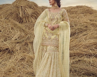 Traje de novia Gharara amarillo mantequilla / Vestido oriental para la ceremonia Nikah pakistaní