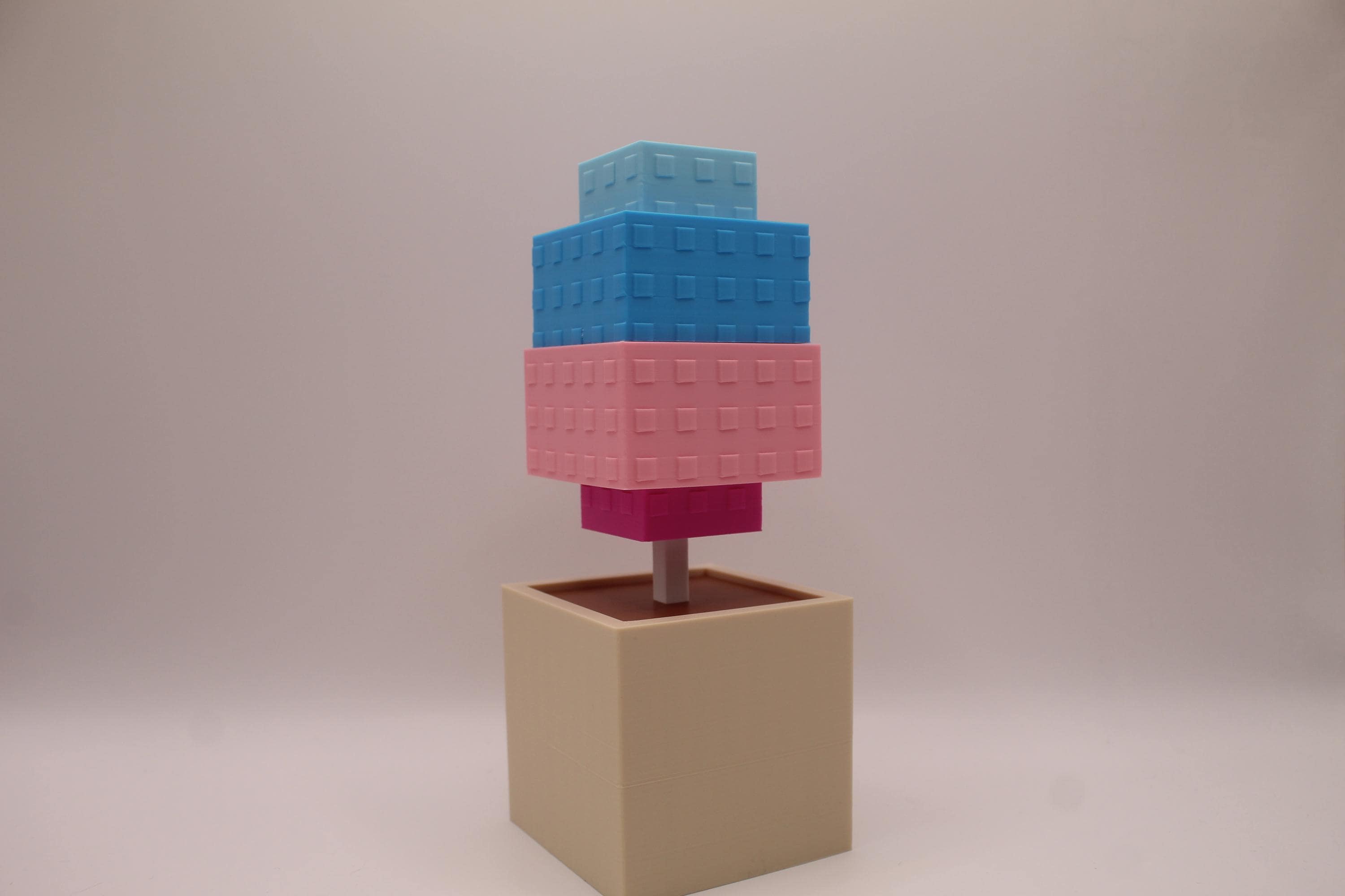 Candy Blossom Plant Figure – 3D Printed Roblox Grow a Garden Decor – Fake Plant Desk Ornament for Cozy Gamer Room