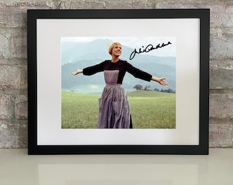 ジュリー・アンドリュース直筆サイン入り超 大型写真…Julie〜 ジュリー・アンドリュース「メリー・ポピンズ」直筆サイン入りカスタム