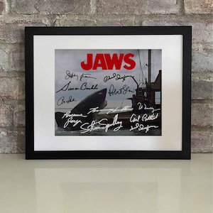 Jaws Movie Autographed Cast Signed Reprint Poster Print 8x10 Framed Print Steven Spielberg Film Classic Movie Home Theater