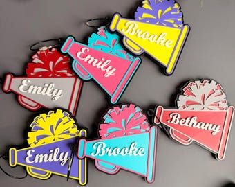 Personalized Cheer Bag Tag – Custom Megaphone & Pom Pom – Cheerleading Backpack Tag – Team Spirit Gift – Cheerleader Name Tag