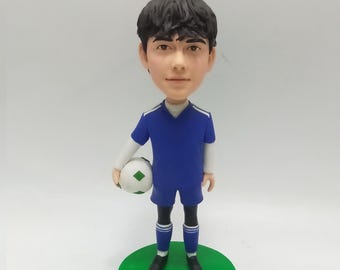 Figura de jugador de fútbol hecha a mano, figura de jugador de fútbol personalizada, figura de jugador de fútbol personalizada, regalo de recuerdo para fanáticos del fútbol.
