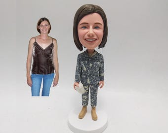 Custom military woman bobblehead from photo – personalized army figurine gift for veteran, soldier, deployment or retirement keepsake