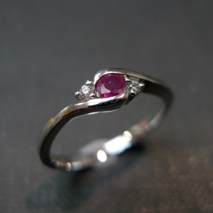 ruby ring, ruby engagement ring, tension ring, twist ring, ruby diamond ring, gift for her, personalized ring, jewelry rings, handmade ring, custom jewelry, jewelry for her, mother gift, gift her jewelry, gift for mother, gift for ring, unique ring