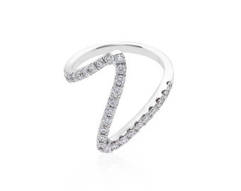 V Shape Wedding Diamond Ring Band 18K White Gold
