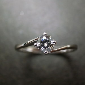 Classic Solitaire Diamond  Engagement Twisted Ring in 14K White Gold