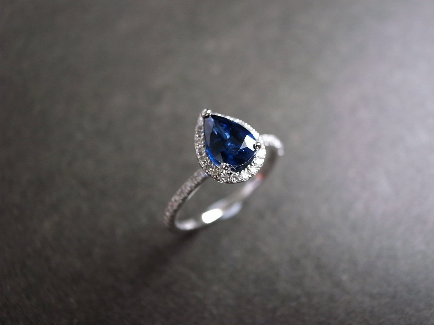 Pear Shape Blue Sapphire and Round Brilliant Cut Diamond | Etsy