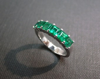 Emerald Wedding Ring in 18K White Gold, Emerald Band, Princess Cut Emerald Ring, Jewelry, Emerald cut Emerald Ring, Square Cut Emerald Ring