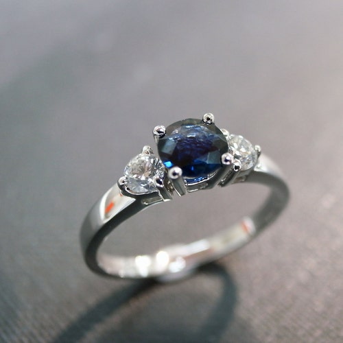 Diamond and 5mm Round Cut Blue Sapphire Three Stones - Etsy