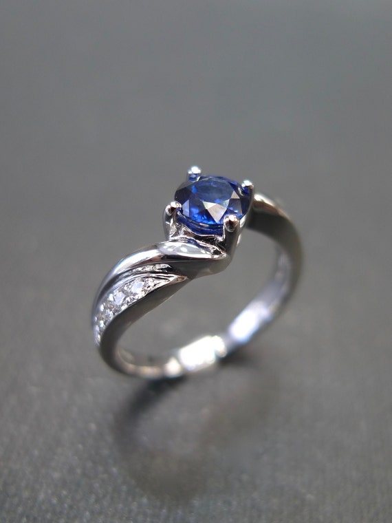 Etsy gemstone hotsell engagement rings