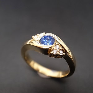 Diamonds Wedding Ring with Blue Sapphire in 14K Yellow Gold image 4