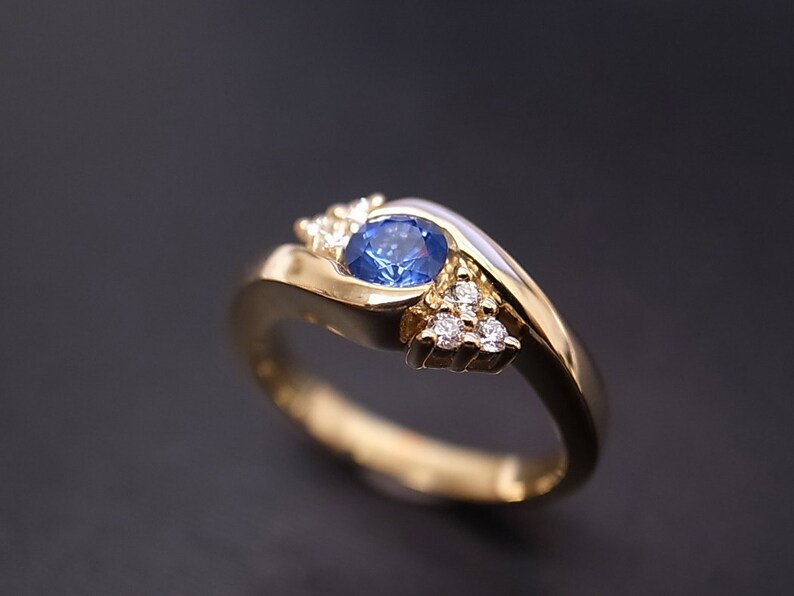 Diamonds Wedding Ring with Blue Sapphire in 14K Yellow Gold image 2