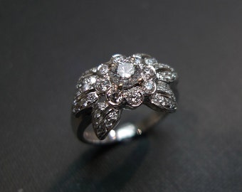 Anello con diamanti in oro bianco 14K, fede nuziale con diamanti, anello con fiore, anello di fidanzamento con diamanti, fascia con diamanti, fatto su misura, gioielli personalizzati