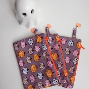 Handmade Halloween Pumpkin Coin Purse: Spooky Zip Pouch