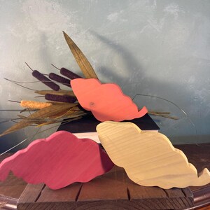 Handmade Cedar Fall Leaf Decor: Rustic Painted Wood Decoration