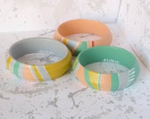 NEW  Pastel colours handpainted wooden bracelet (I)- set of 3