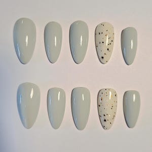 Speckled Press On Nails | Clean Girl Nails | Gray Nails | Luxury Press on Nails | Soft Gray Press On Nails | Eggshell Press On Nails