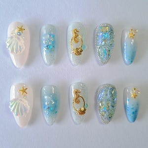 Ocean Theme Press on Nails | Shell Nails | Sea Nail Art | Glitter press on nails Seashell Fake Nails | Luxury Nail Set | Mermaid Nails