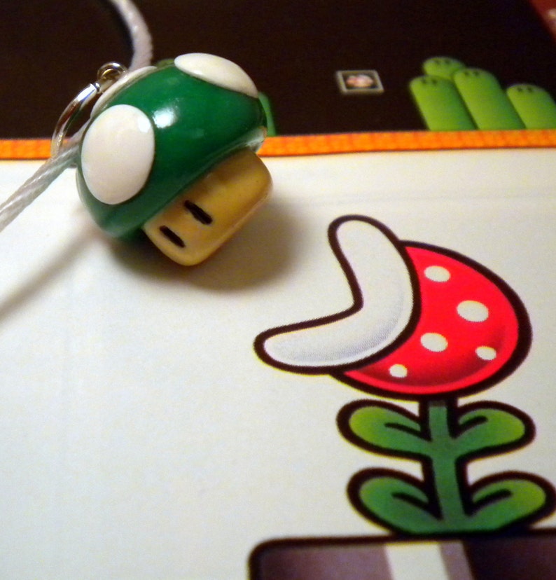 Mario 1-Up Mushroom Necklace Nintendo image 2