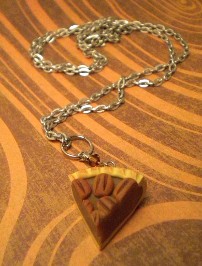 Pecan Pie Necklace image 4