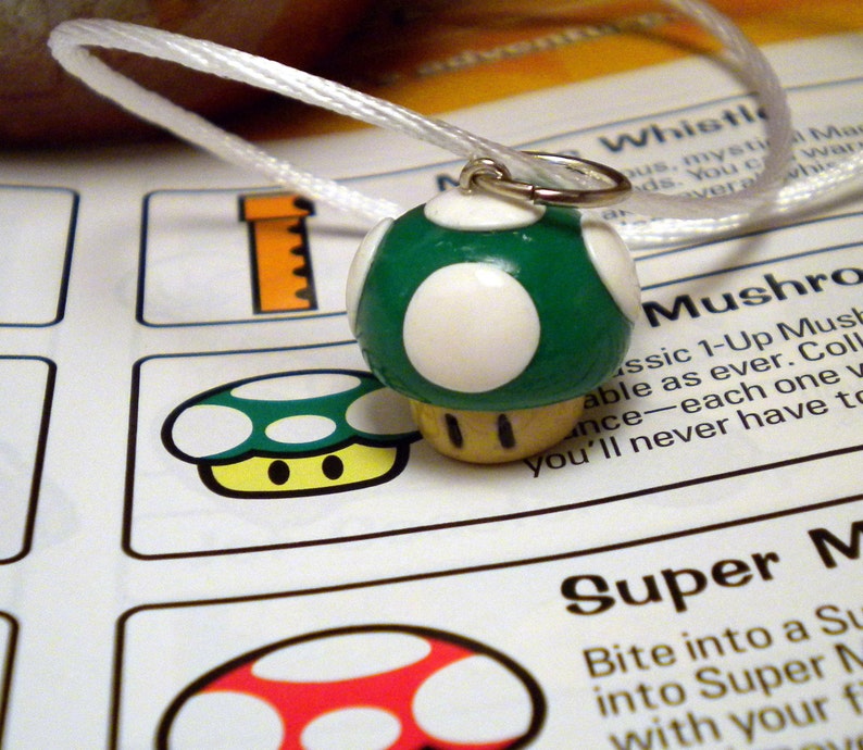 Mario 1-Up Mushroom Necklace Nintendo image 5