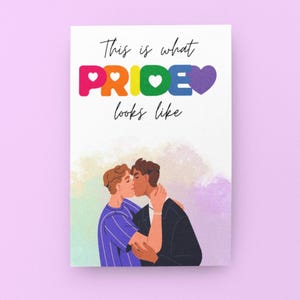 Carte de la fierté gaie 2025 | Célébration LGBTQ+ | Amour queer masculin | Carte de voeux couple gay