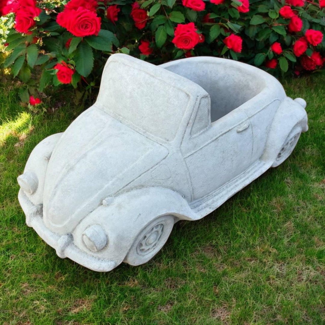 Car Planter Statue Concrete Flowers Pot Outdoor Sculpture Detailed ...