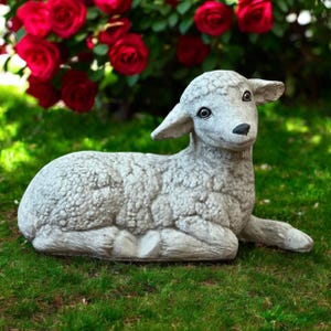 Sitting Lamb Garden Statue Concrete Sheep Sculpture Outdoor Decoration Farm Animals Figures Laying Lamb Ornament Porch Stone Figurine 6&quot;H