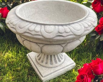 Ribbed Urn Massive Statue Concrete Planter Yard Figurine Outdoor Backyard Decor Cement Flowers Pot Gift Figure Stone Urn Sculpture 13"H