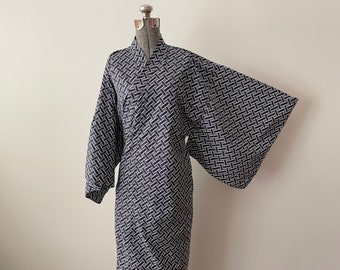 Vintage Japanese Kimono Abstract/Geometric Print Cotton Full Length Made in Japan Large