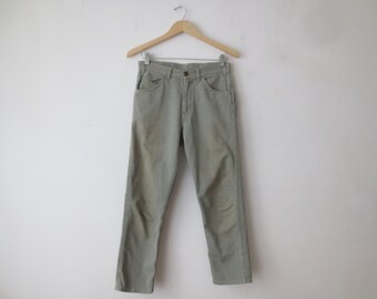 Vintage Levi's Big E White Tab Jeans No Rivets Sage-Gray Denim & Super Distressed and Broken-In 28 to 30 x 27