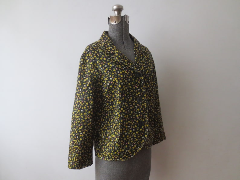 Vintage /'60s Black Yellow Floral Cotton Cropped Blazer Jacket 40-42 Inch Bust Fully Line w Killer Square Buttons