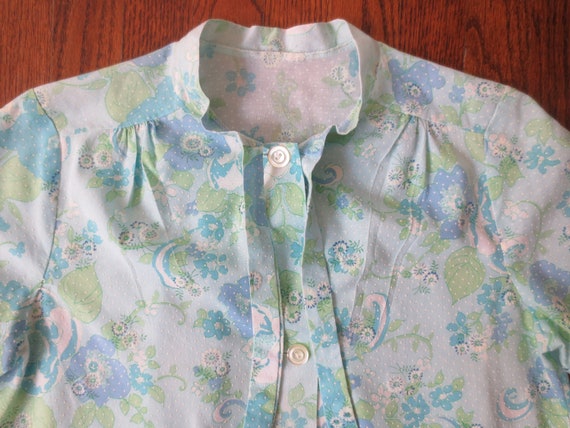 Vintage Housecoat 1960s Floral Swiss Dot, Paper T… - image 8