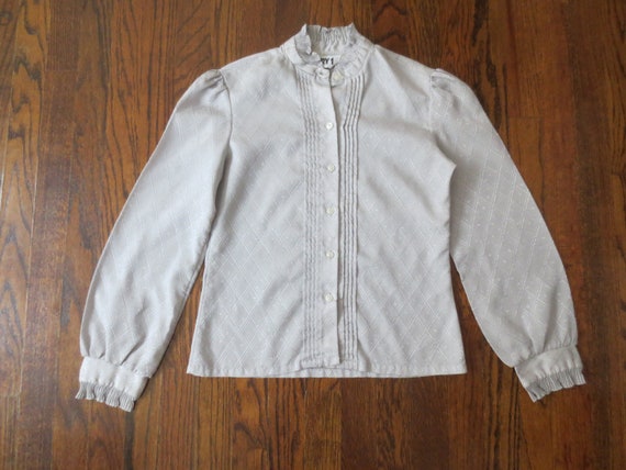 Vintage 1970s/80s Blouse Try 1 Silver Jacquard Ru… - image 6